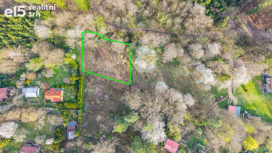 Prodej pozemky - zahrady, 934 m² - Hrusice