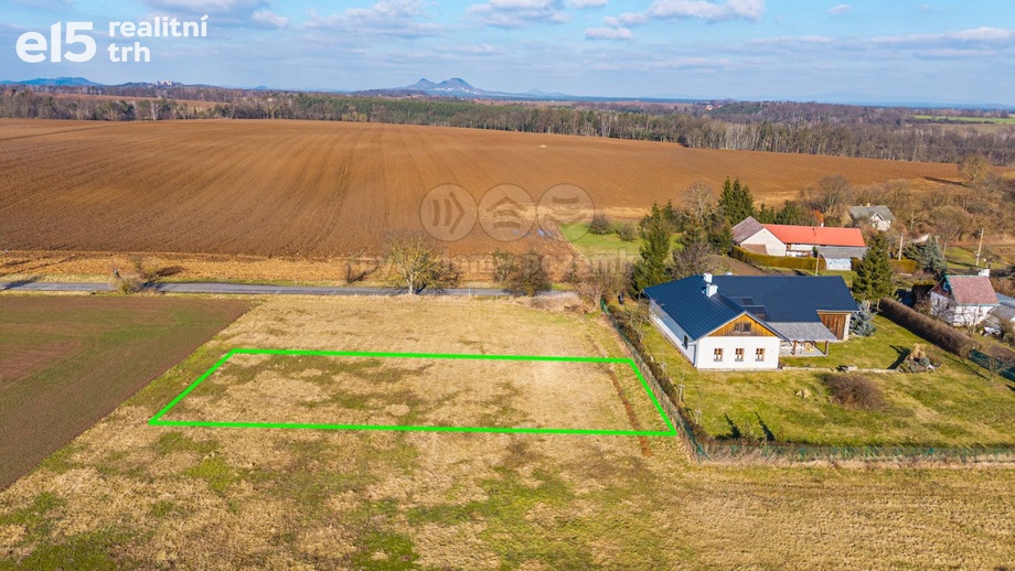 Prodej pozemky pro bydlení, 803 m² - Katusice - Trnová