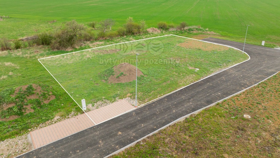 Prodej stavebního pozemku 1 158 m², Řehlovice