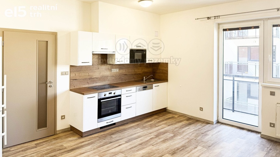 Pronájem byty 2+kk, 38 m² - Plzeň - Severní Předměstí