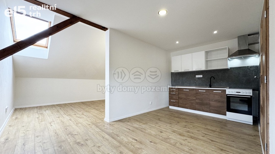 Prodej byty 2+kk, 52 m² - Kraslice