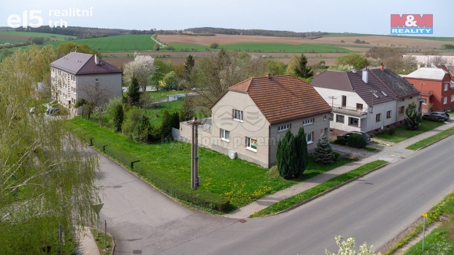 Prodej rodinné domy, 112 m² - Čechy