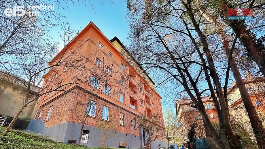 Prodej byty 2+1, 62 m² - Praha - Košíře