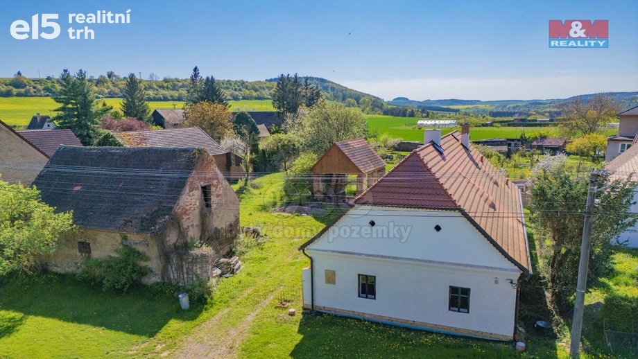 Prodej rodinné domy, 187 m² - Zvíkovec
