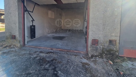 Prodej garáže 18 m², Cheb