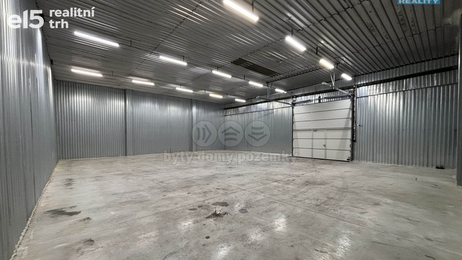 Pronájem sklady, 254 m² - Horní Suchá