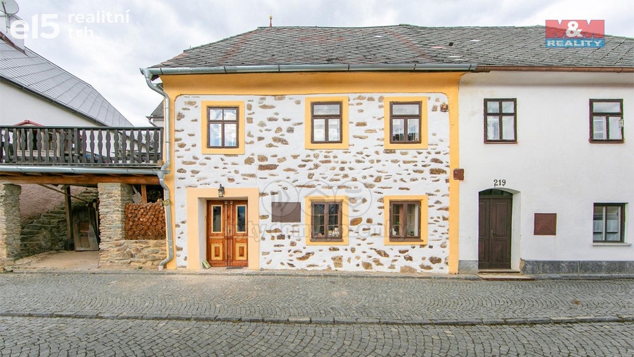 Prodej rodinné domy, 97 m² - Strážov