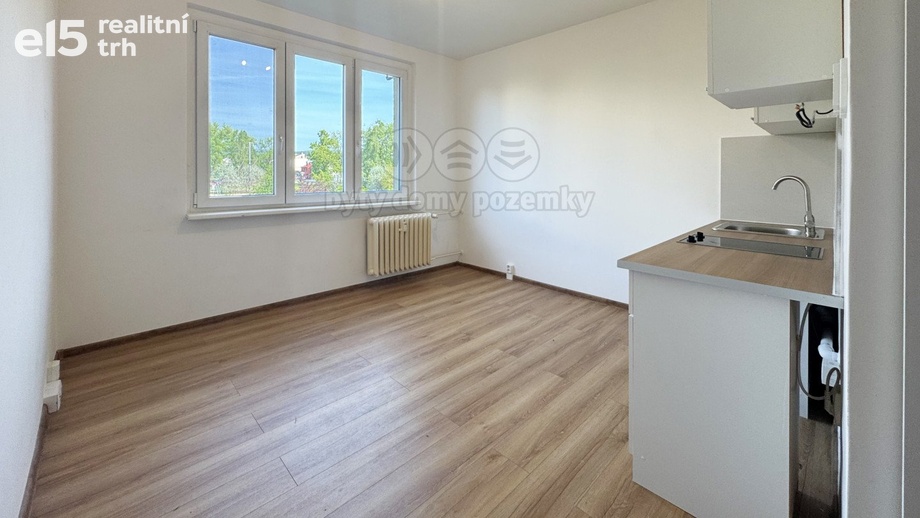 Pronájem byty 1+kk, 18 m² - Karlovy Vary - Stará Role