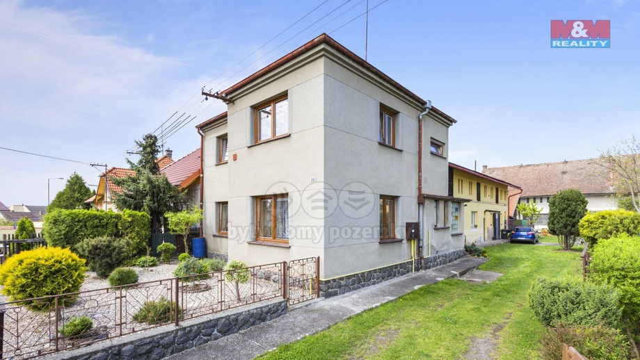 Prodej rodinného domu 160 m², Chrast