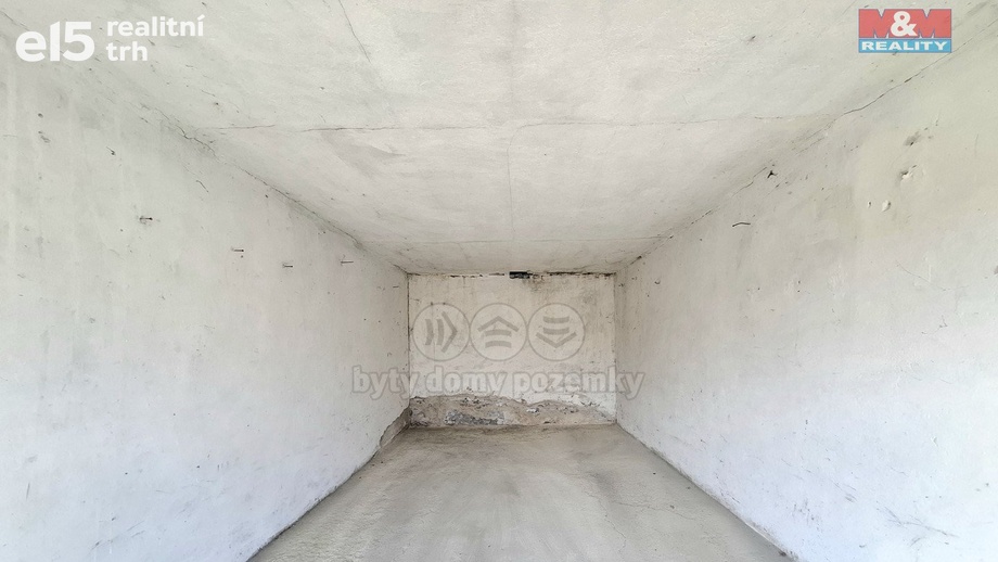 Prodej garáže, 27 m² - Cheb