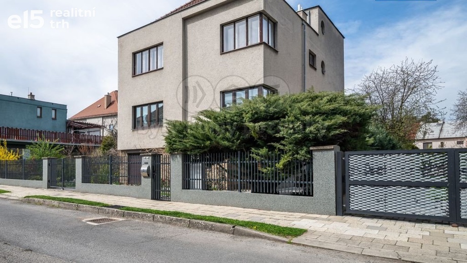 Prodej rodinné domy, 180 m² - Holešov