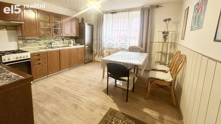 Prodej rodinné domy, 238 m² - Chožov
