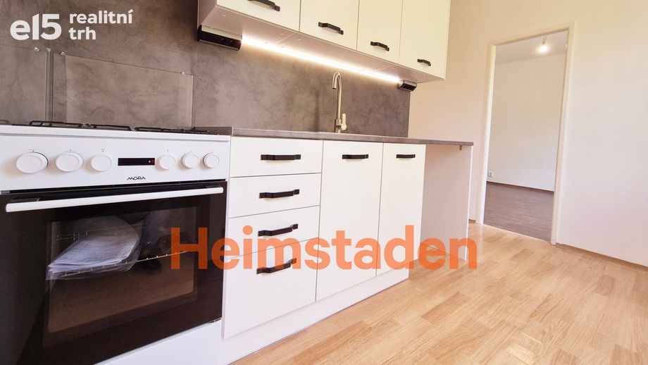 Pronájem byty 2+1, 49 m² - Havířov - Město