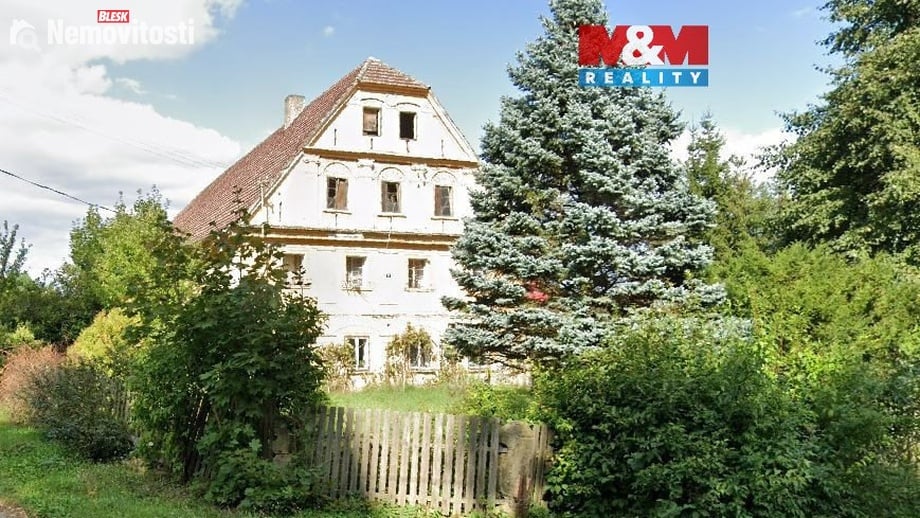 Prodej rodinného domu 1 230 m², Úštěk - Robeč