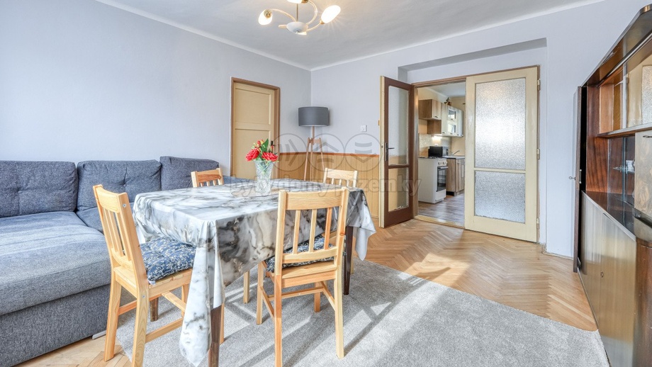 Prodej byty 2+1, 65 m² - Klatovy IV