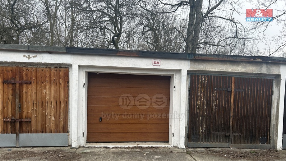 Pronájem garáže 18 m², Teplice