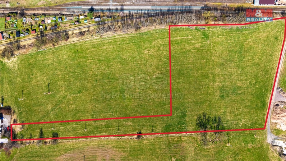 Prodej komerčního pozemku 18 953 m², Jilemnice - Hrabačov
