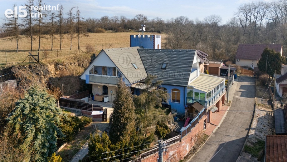 Prodej rodinné domy, 280 m² - Vodochody - Hoštice