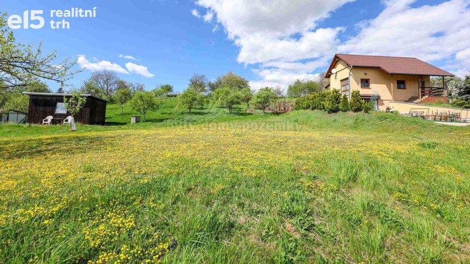 Prodej pozemky pro bydlení, 1 456 m² - Buk