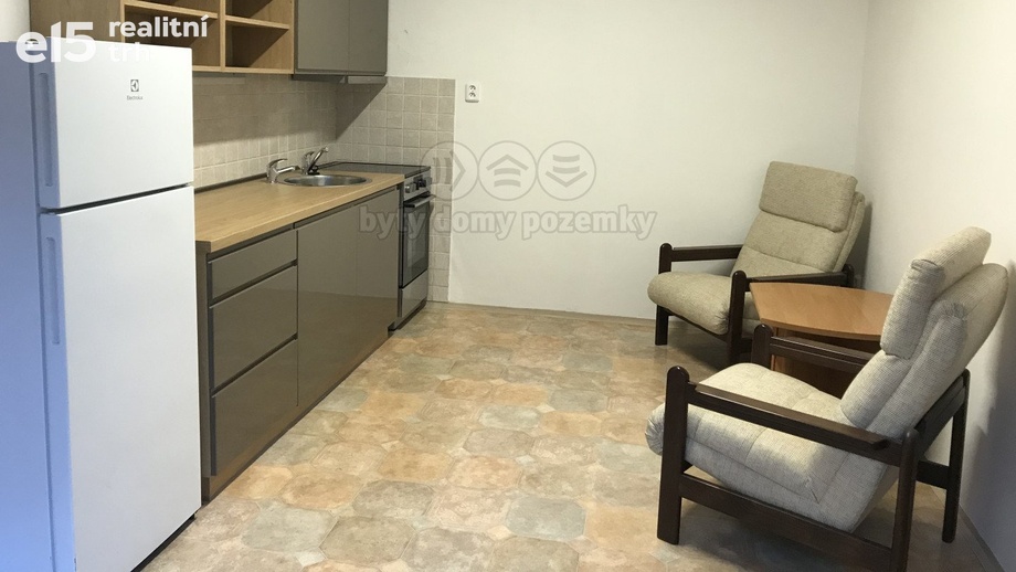 Pronájem byty 2+kk, 40 m² - Olomouc - Holice