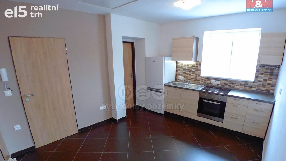 Pronájem byty 1+1, 38 m² - Dačice III