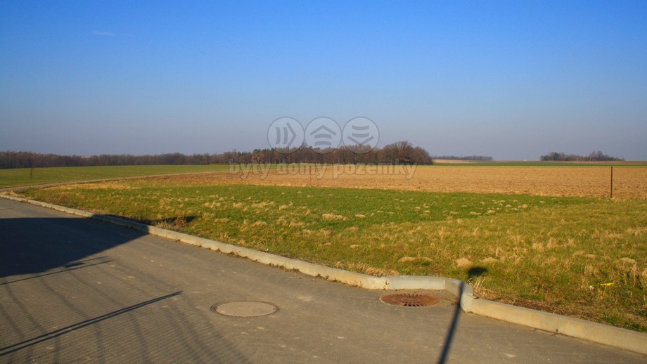 Prodej pozemky pro bydlení, 1 196 m² - Uhlířov
