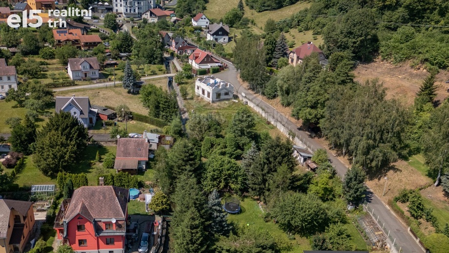 Prodej pozemky pro bydlení, 876 m² - Perštejn