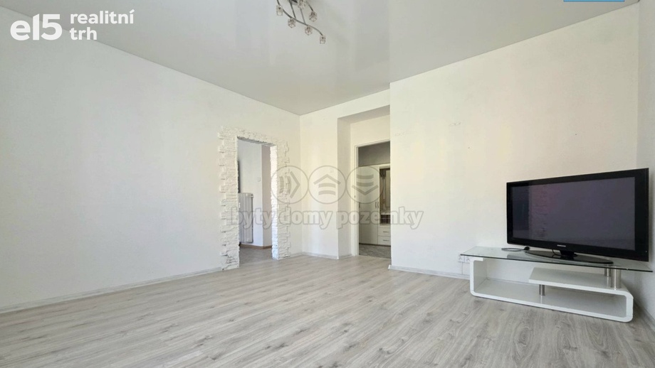 Pronájem byty 1+1, 37 m² - Most