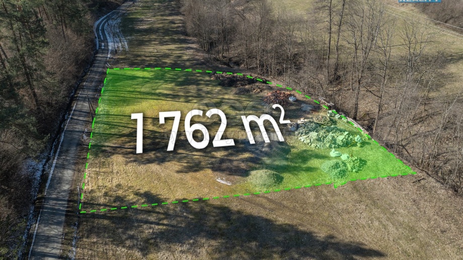 Prodej komerčního pozemku 1 762 m², Zděchov