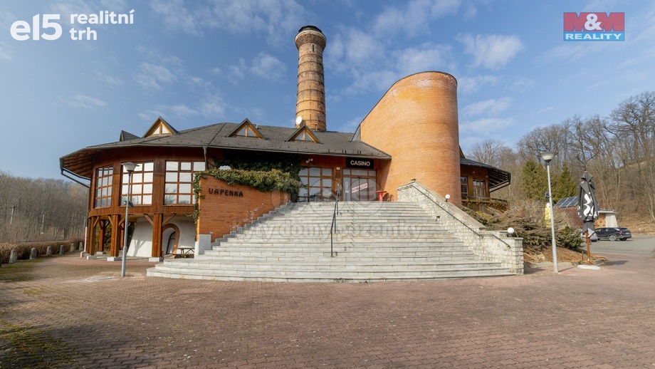 Prodej restaurace, 2 100 m² - Černotín