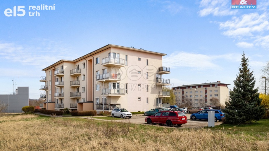 Prodej byty 2+kk, 39 m² - Roztoky
