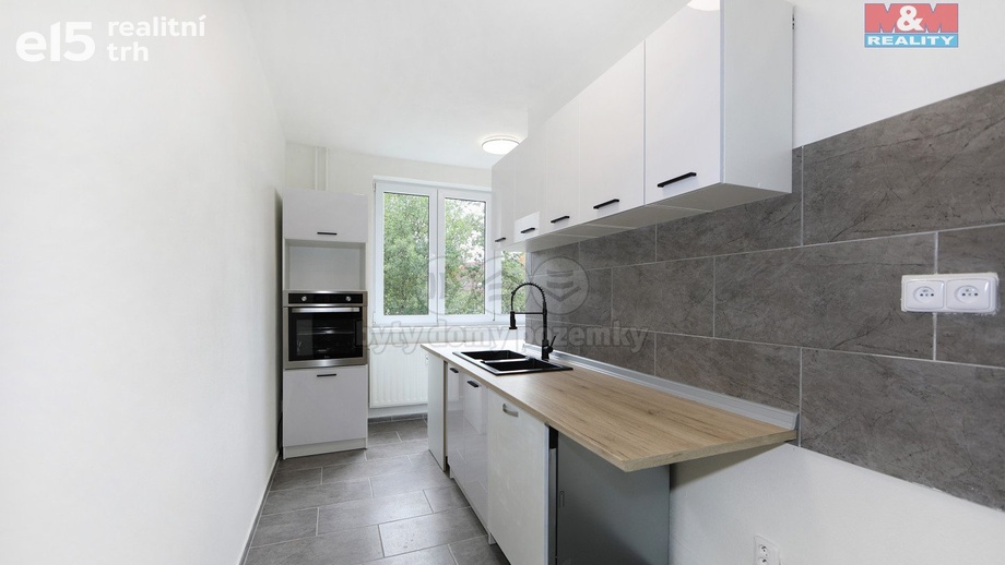 Prodej byty 2+1, 60 m² - Klatovy II