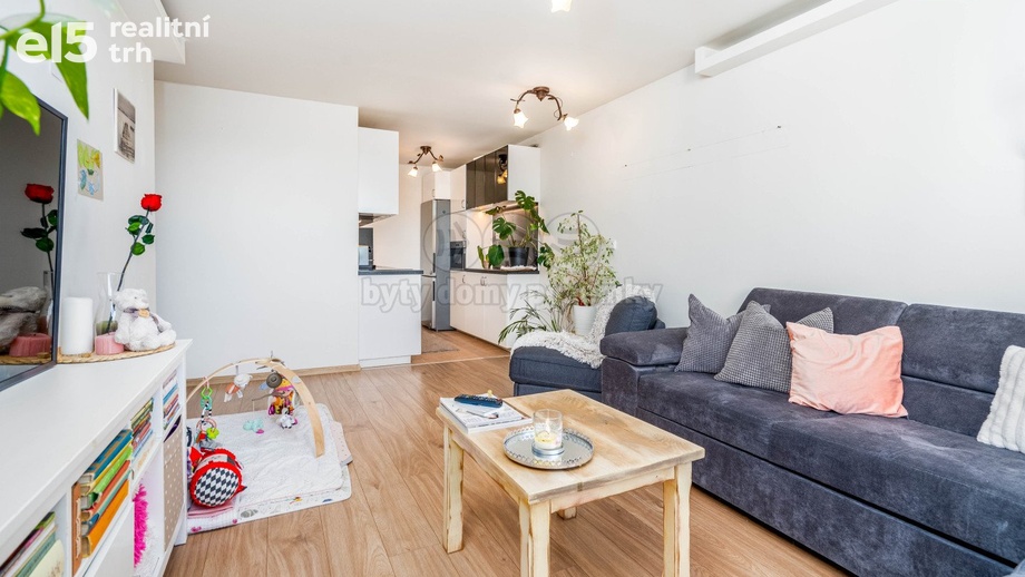 Prodej byty 2+kk, 43 m² - Praha - Řepy