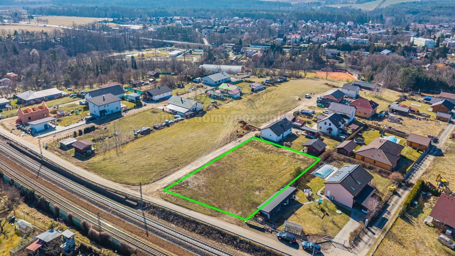 Prodej stavebního pozemku 1 499 m², Sezimovo Ústí