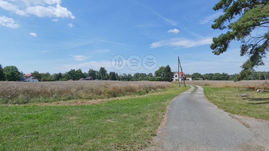 Prodej stavebního pozemku 6 800 m², Zbýšov