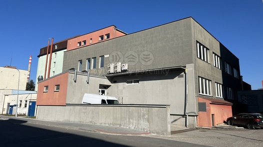 Pronájem obchodní prostory, 866 m² - Rožnov pod Radhoštěm