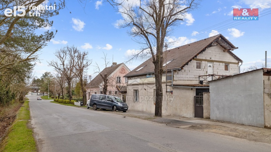 Pronájem byty 1+kk, 15 m² - Kladno - Dubí
