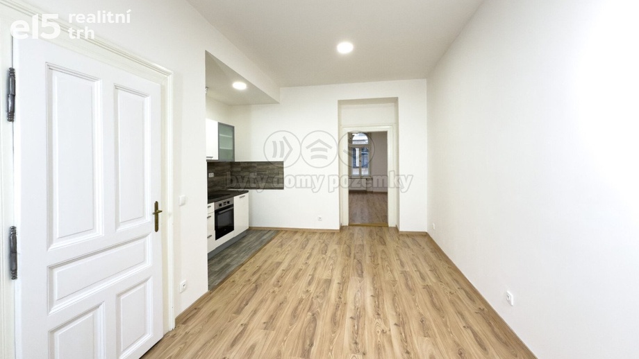 Prodej byty 1+1, 49 m² - Praha - Nusle