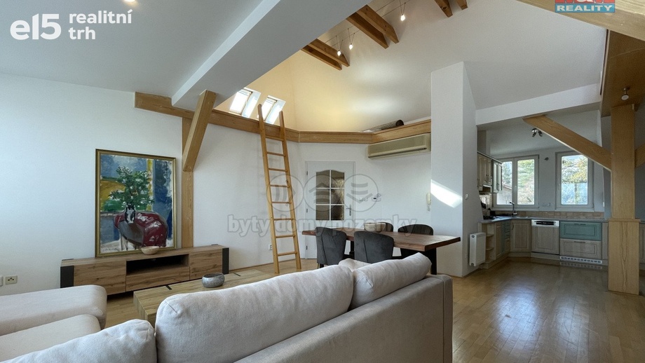 Pronájem byty 2+kk, 74 m² - Praha - Dejvice