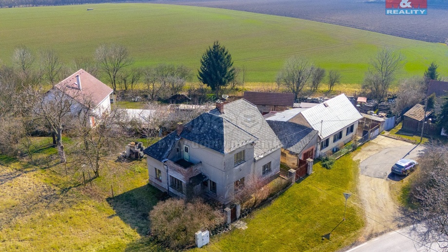 Prodej rodinného domu 180 m², Libenice