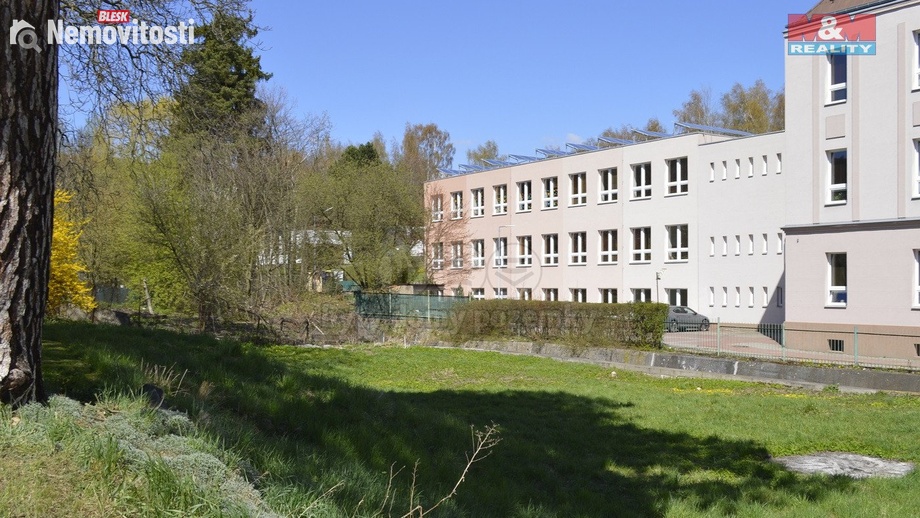 Prodej stavebního pozemku 877 m², Libouchec