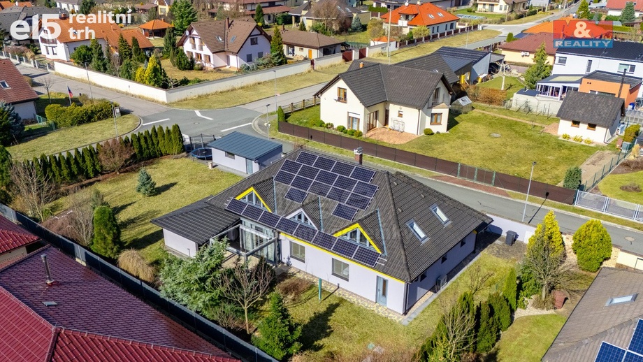 Prodej rodinné domy, 212 m² - Srch
