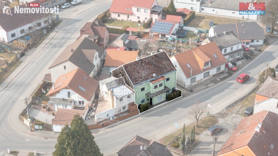 Prodej rodinného domu 198 m², Břasy