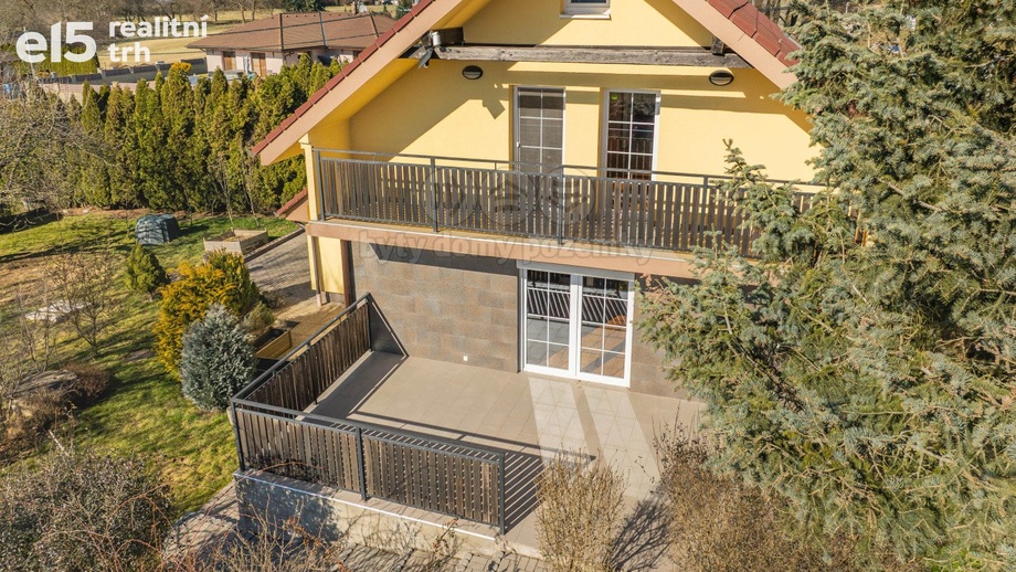 Prodej rodinné domy, 196 m² - Křížkový Újezdec