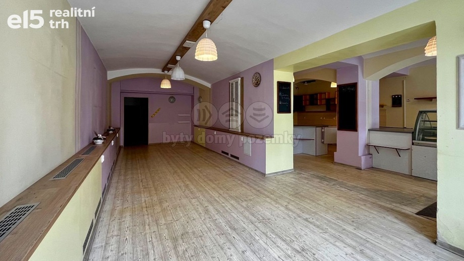 Pronájem obchodní prostory, 130 m² - Ústí nad Orlicí