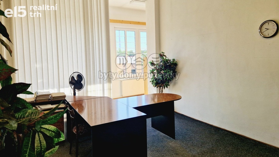 Pronájem kanceláře, 16 m² - Chomutov