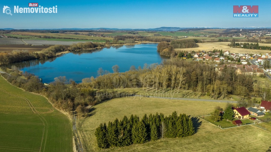 Prodej stavebního pozemku 5 111 m², Dolní Bousov