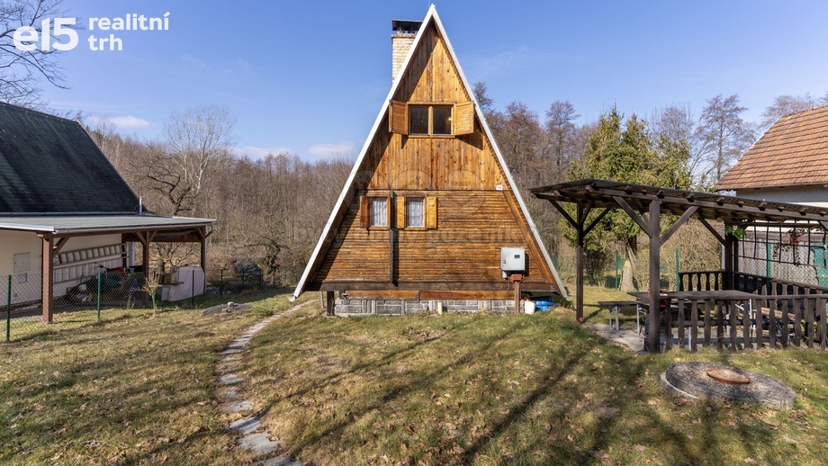 Prodej chata, 40 m² - Roštín