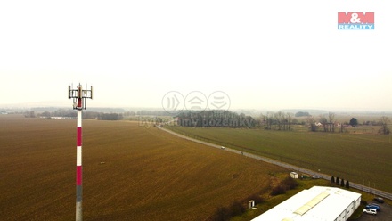 Prodej pole 5 491 m², Kněžmost