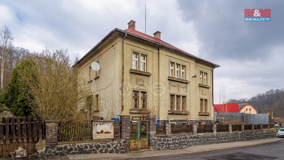 Prodej bytu 3+1 87 m², Benešov nad Ploučnicí